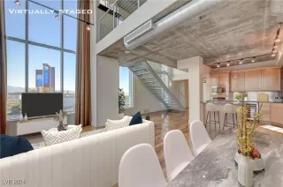 Photo #1: 2621232 Listing 