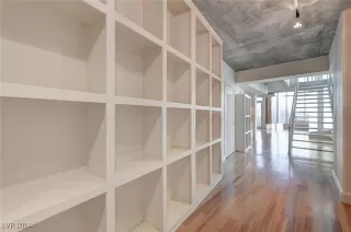 Photo #6: 2621232 Listing 