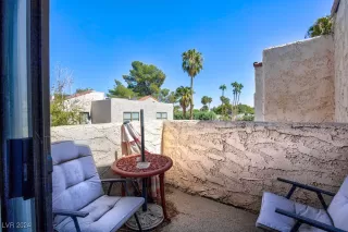 Photo #1: 2621337 Listing 