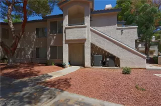 Photo #1: 2621353 Listing 