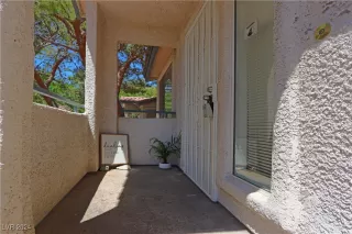 Photo #3: 2621353 Listing 