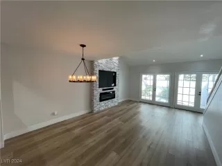 Photo #6: 2621392 Listing 