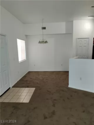 Photo #3: 2621408 Listing 