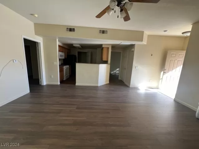 MLS: 2621458 Condo For Sale