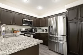 Photo #2: 2621465 Listing