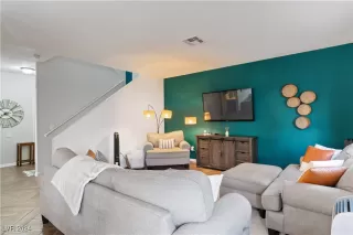 Photo #6: 2621482 Listing 