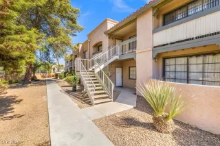 Photo #4: 2621487 Listing 