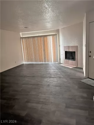 Photo #3: 2621500 Listing 