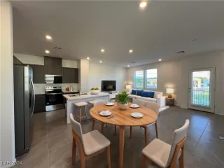 Photo #2: 2621505 Listing 