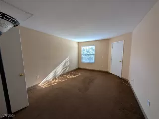 Photo #6: 2621541 Listing 