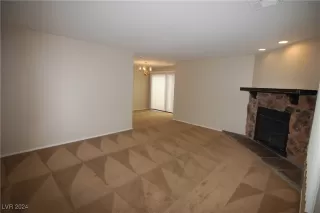 Photo #3: 2621588 Listing 