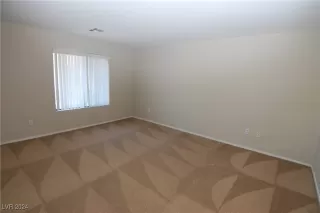 Photo #6: 2621588 Listing 