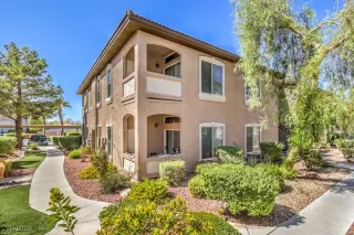 Photo #1: 2621602 Listing 