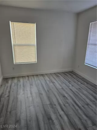 Photo #6: 2621638 Listing 