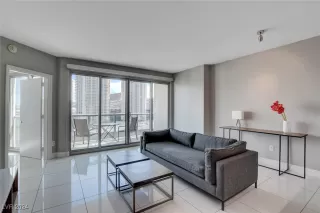 Photo #1: 2621658 Listing