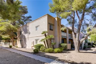 Photo #6: 2621678 Listing 