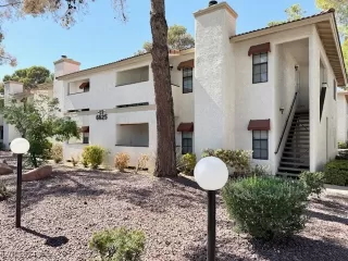 Photo #1: 2621702 Listing 
