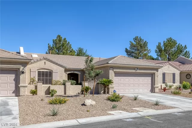 MLS: 2621740 Condo For Sale