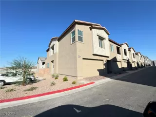 Photo #2: 2621755 Listing 