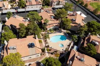 Photo #2: 2621764 Listing 