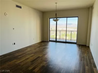Photo #2: 2621778 Listing 