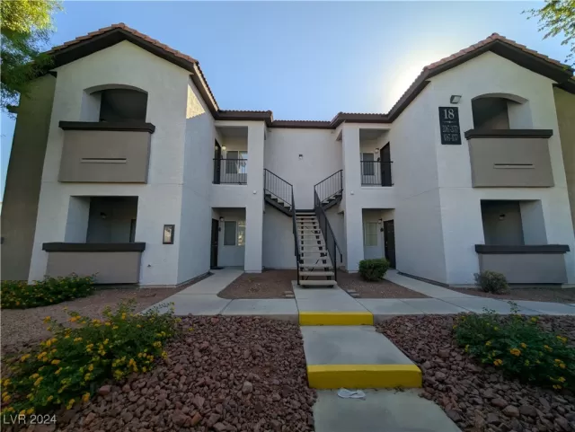 MLS: 2621801 Condo For Sale