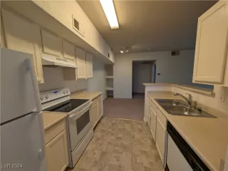 Photo #2: 2621801 Listing 