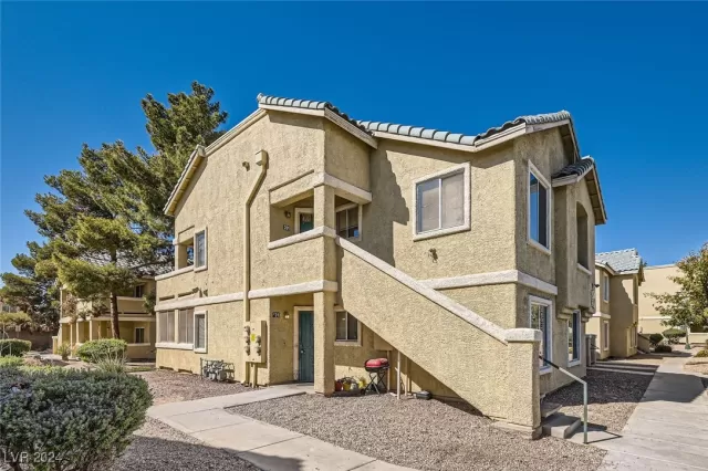 MLS: 2621807 Condo For Sale