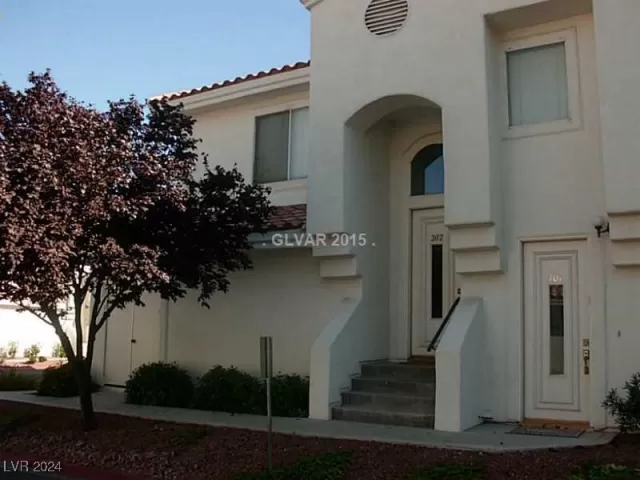 MLS: 2621824 Condo For Sale