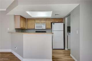 Photo #4: 2621832 Listing 