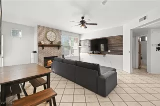 Photo #4: 2621849 Listing 