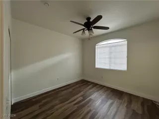 Photo #3: 2621879 Listing 