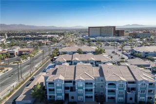 Photo #1: 2621884 Listing 