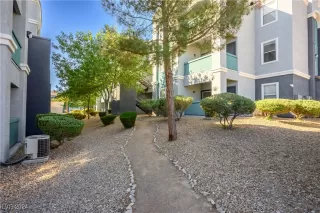 Photo #6: 2621884 Listing 