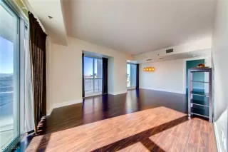 Photo #2: 2621921 Listing 
