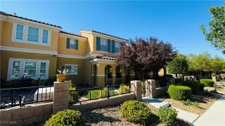 Photo #2: 2621926 Listing 