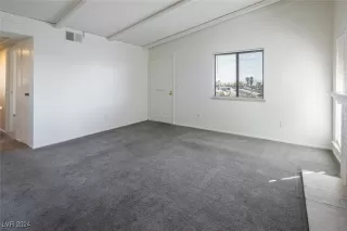 Photo #4: 2622006 Listing