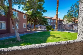 Photo #2: 2622009 Listing