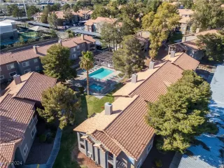 Photo #3: 2622009 Listing