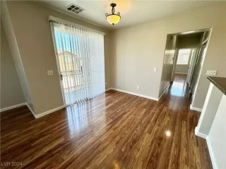 Photo #2: 2622013 Listing 