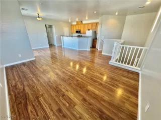 Photo #4: 2622013 Listing 