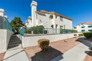 Photo #3: 2622034 Listing 