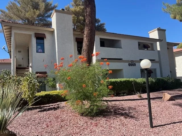 MLS: 2622067 Condo For Sale