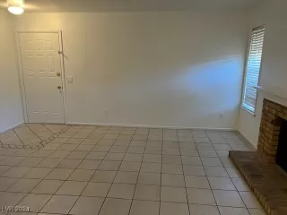 Photo #3: 2622067 Listing 