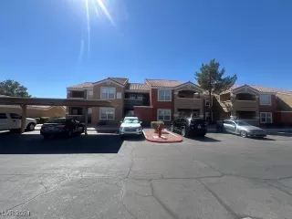 Photo #1: 2622096 Listing 