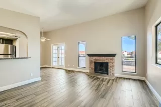 Photo #1: 2622128 Listing 