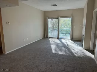 Photo #1: 2622130 Listing 