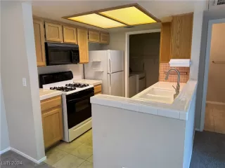 Photo #2: 2622130 Listing 