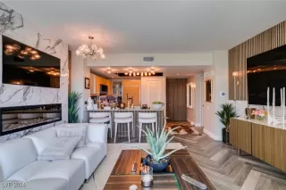 Photo #6: 2622178 Listing