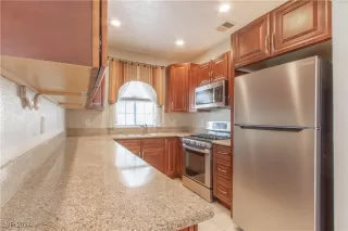 Photo #6: 2622181 Listing 